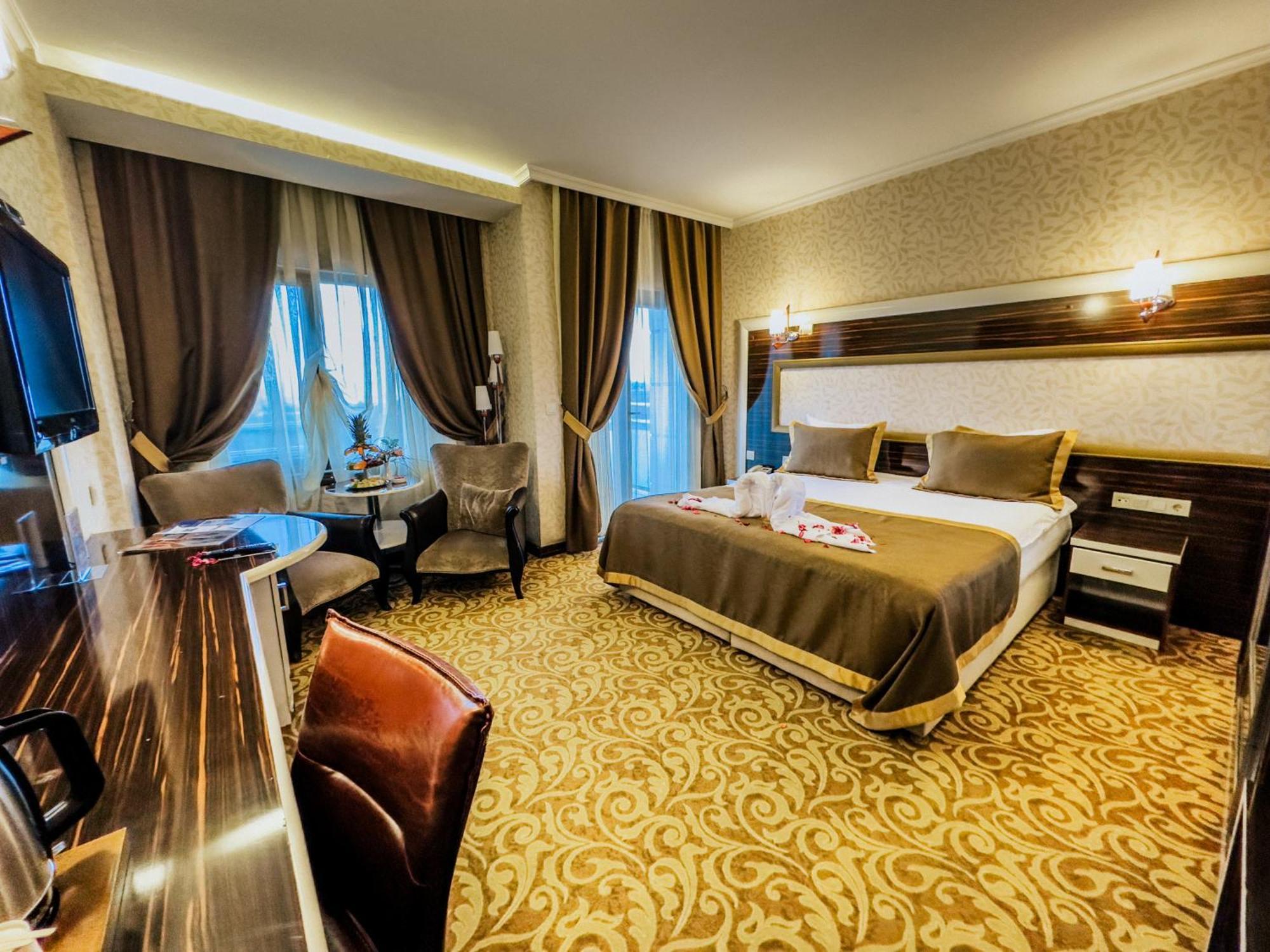 Elegance Resort Hotel & Spa Wellness-Aqua Yalova  Exterior photo