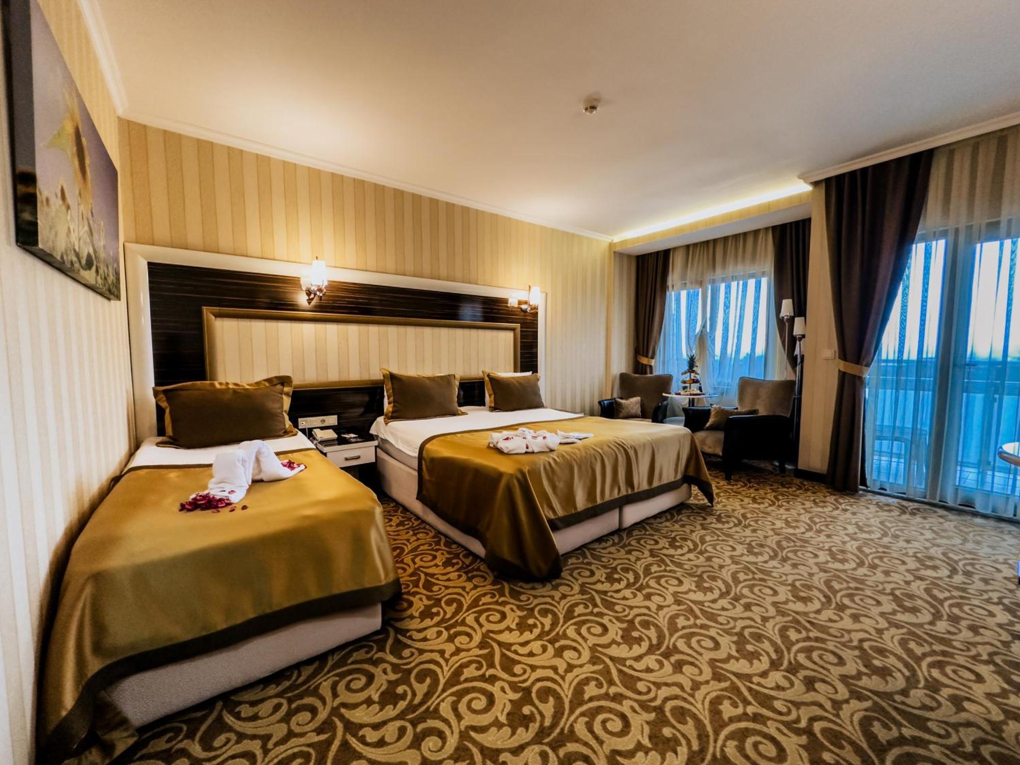 Elegance Resort Hotel & Spa Wellness-Aqua Yalova  Exterior photo