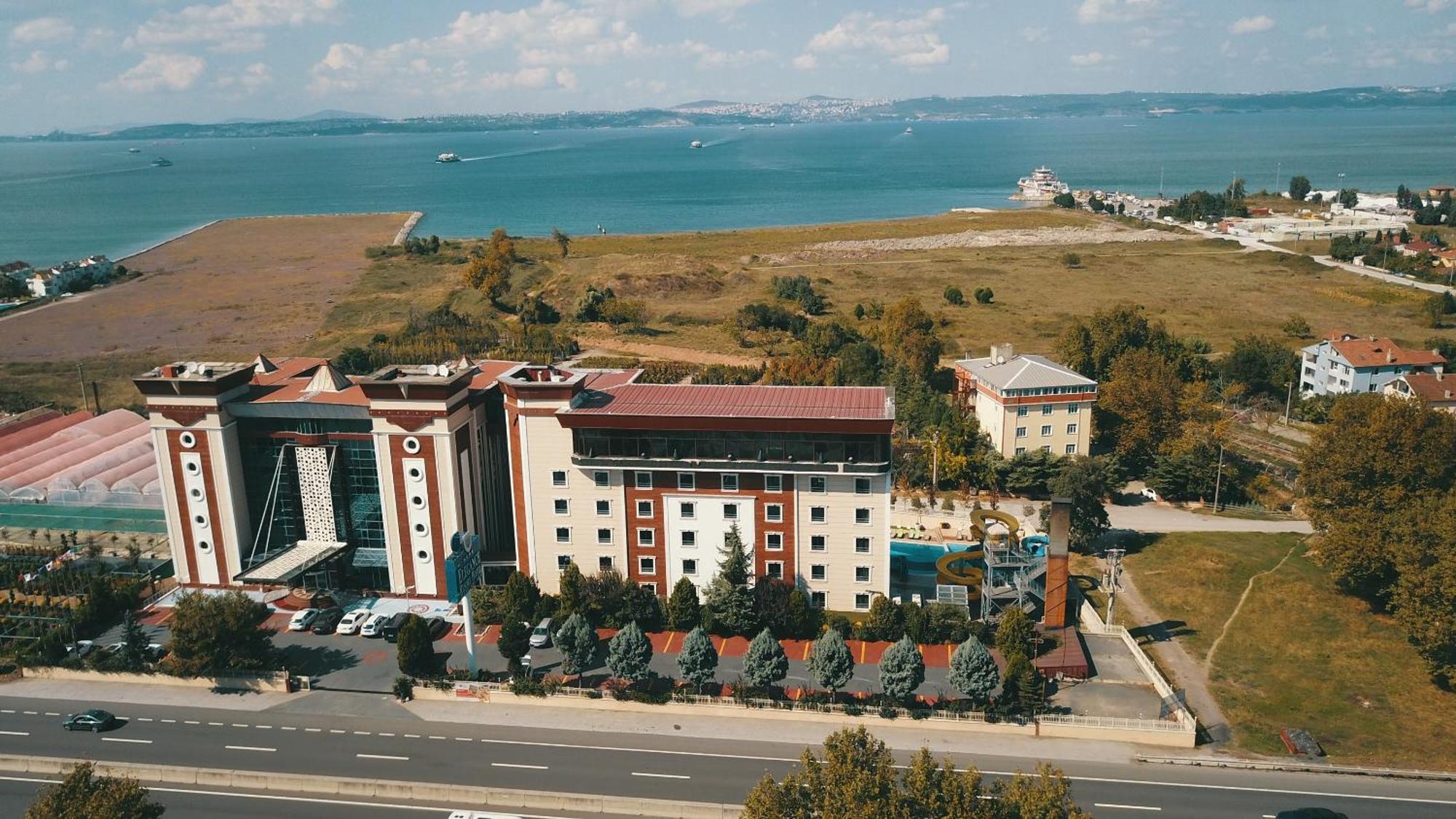 Elegance Resort Hotel & Spa Wellness-Aqua Yalova  Exterior photo